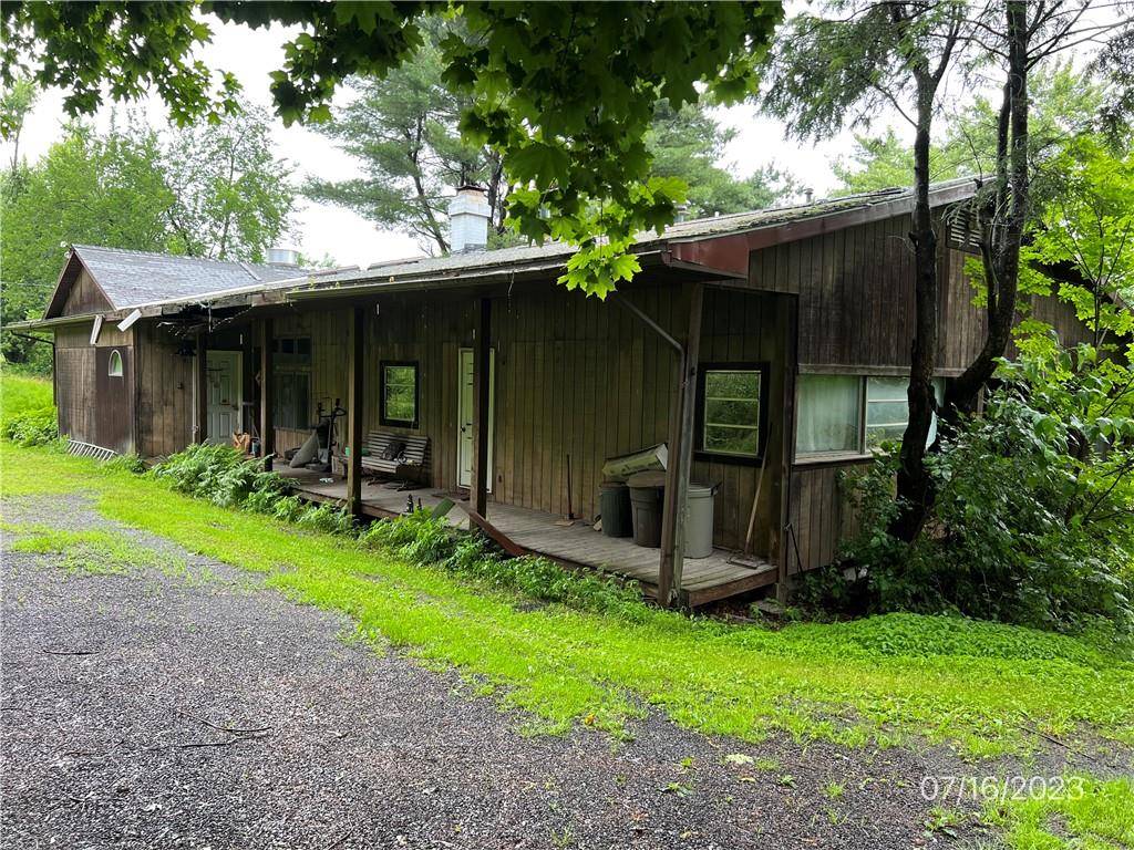 Kingston, NY 12401,250 Sawkill RD