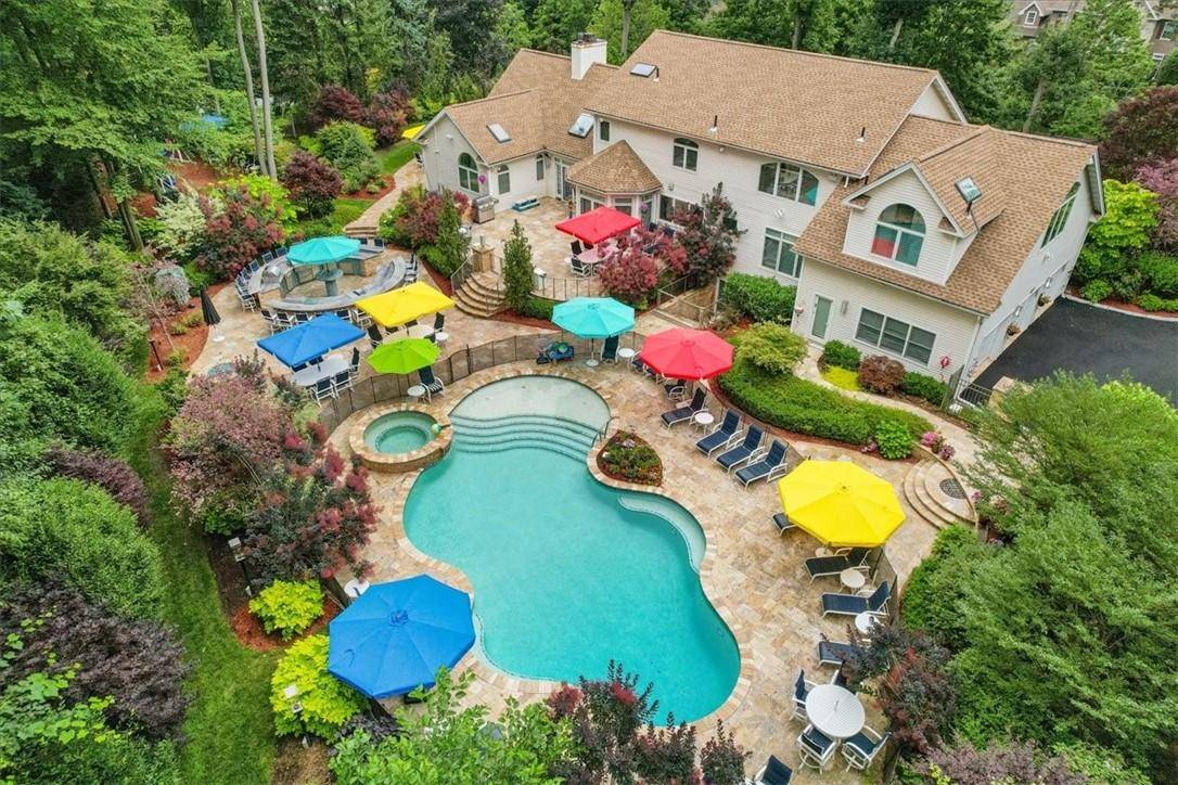 Montebello, NY 10901,18 Golf Course DR