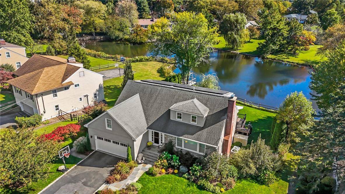 White Plains, NY 10605,25 Homeside LN