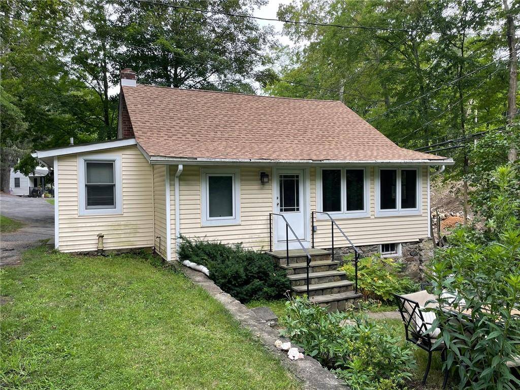 Bedford Hills, NY 10507,680 Harris RD