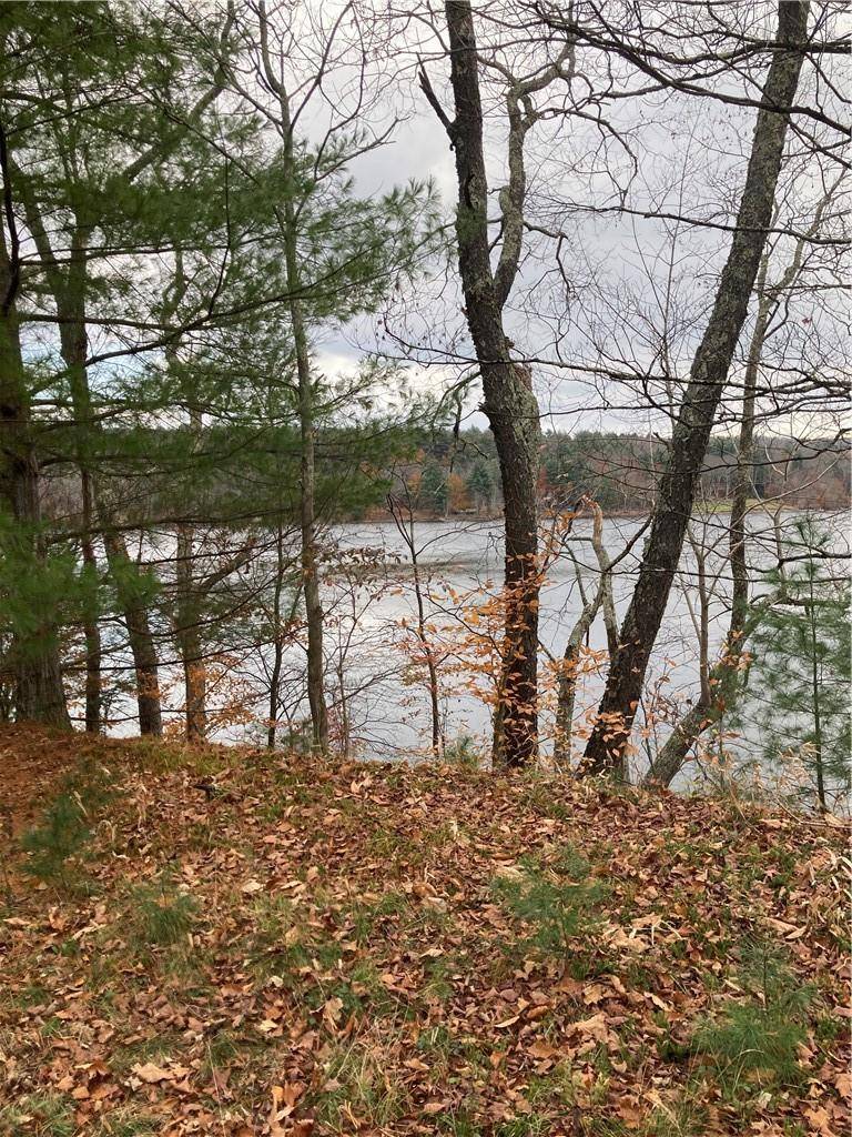 Mongaup Valley, NY 12762,140 Plank RD