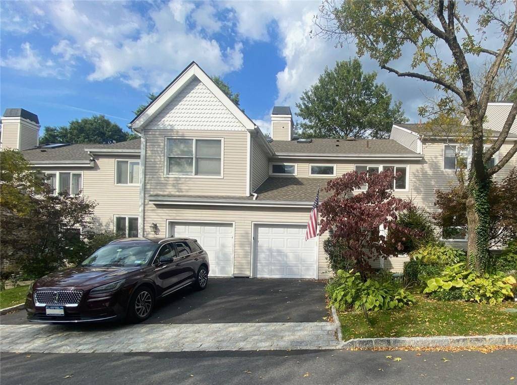 Yonkers, NY 10710,136 Winchester DR