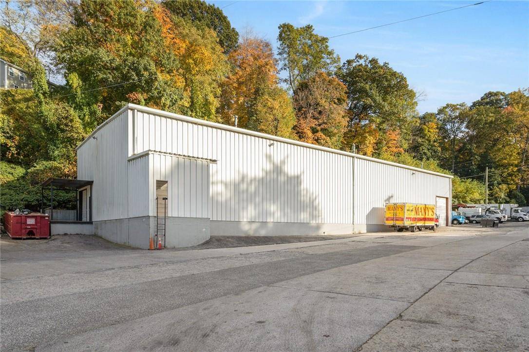 Ossining, NY 10562,30-50 Croton River RD
