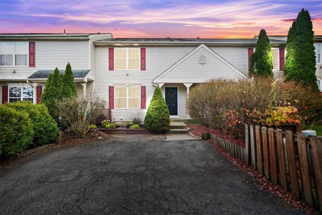 Warwick, NY 10990,50 Marian CT