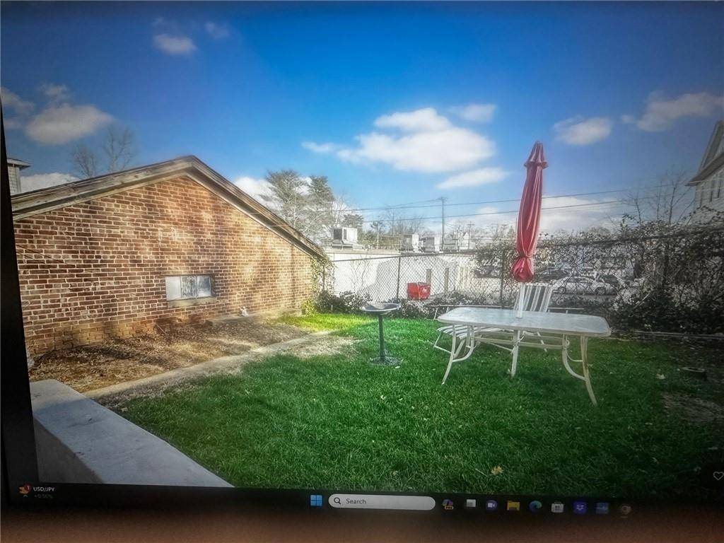 house_img