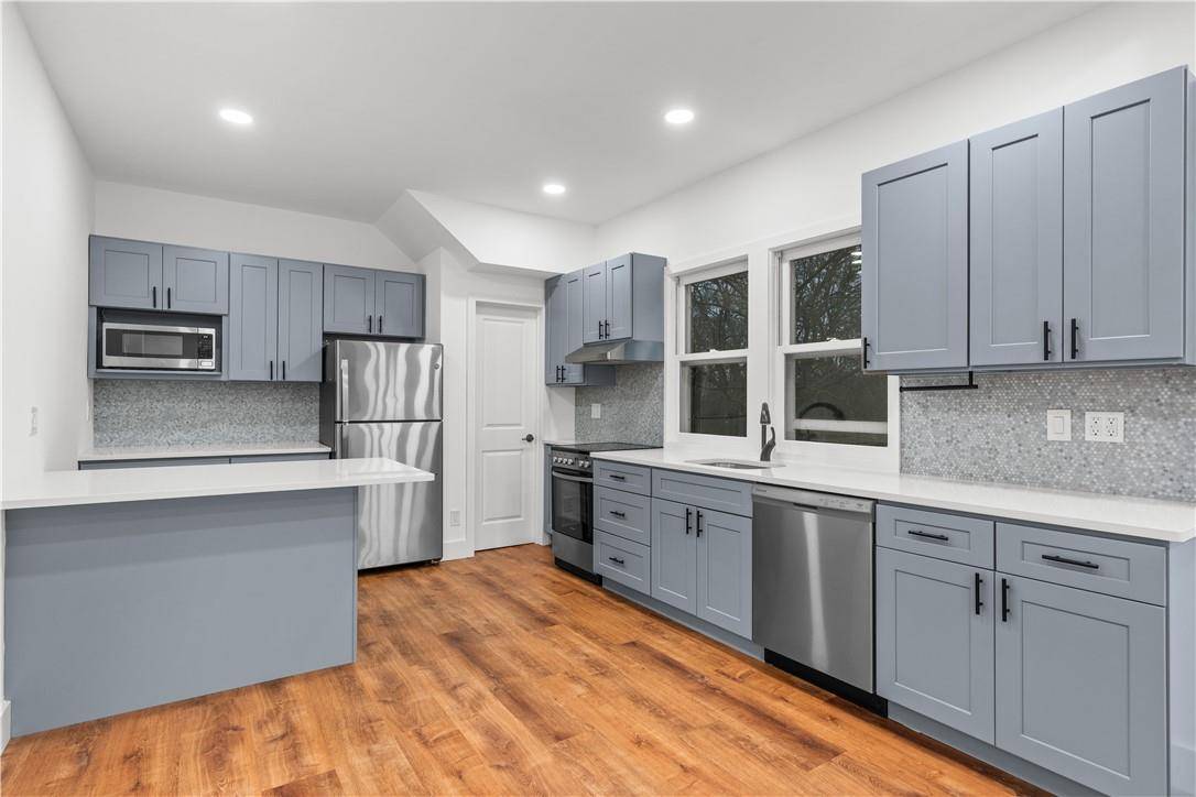 Pawling, NY 12564,134 E Main ST