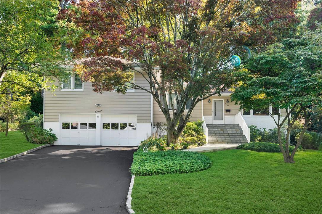 Rye Brook, NY 10573,11 Pine Ridge RD