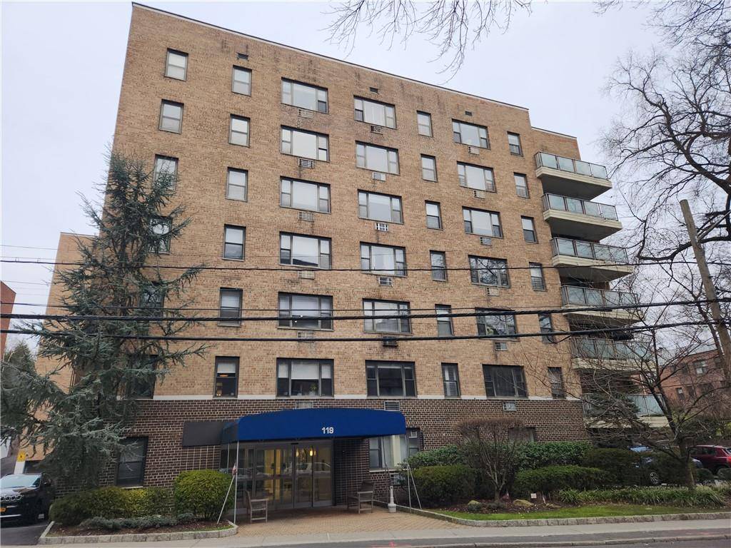 Hartsdale, NY 10530,119 E Hartsdale AVE #6D