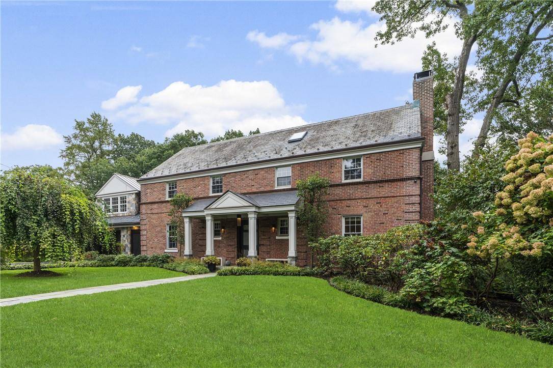 Larchmont, NY 10538,221 Barnard RD
