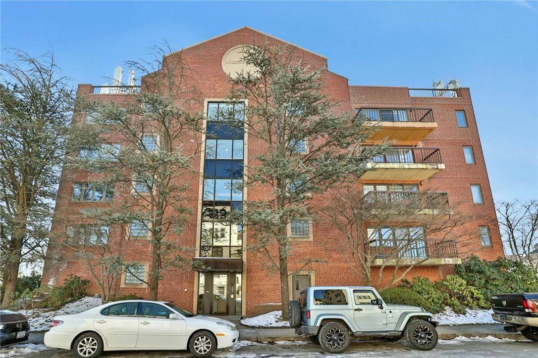 Eastchester, NY 10709,60 Glen RD #1B