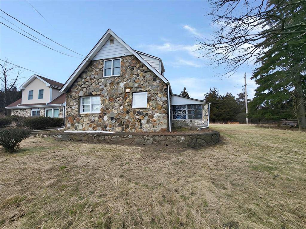 Warwick, NY 10990,79 Mountainside RD