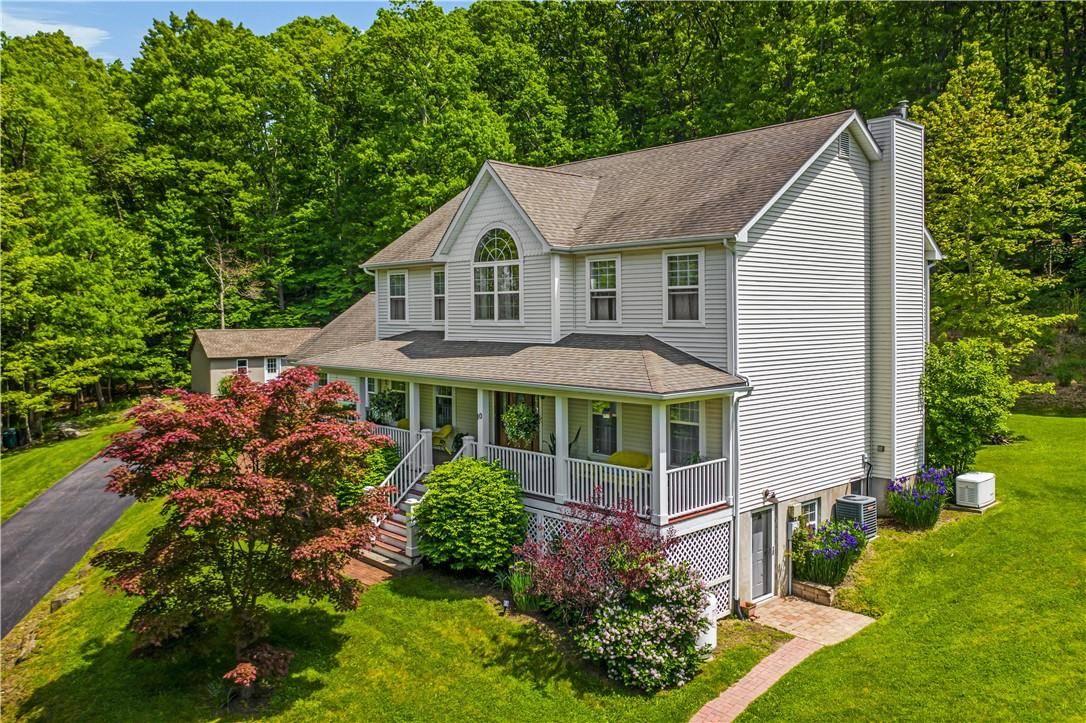 Highland Mills, NY 10930,10 Armands WAY