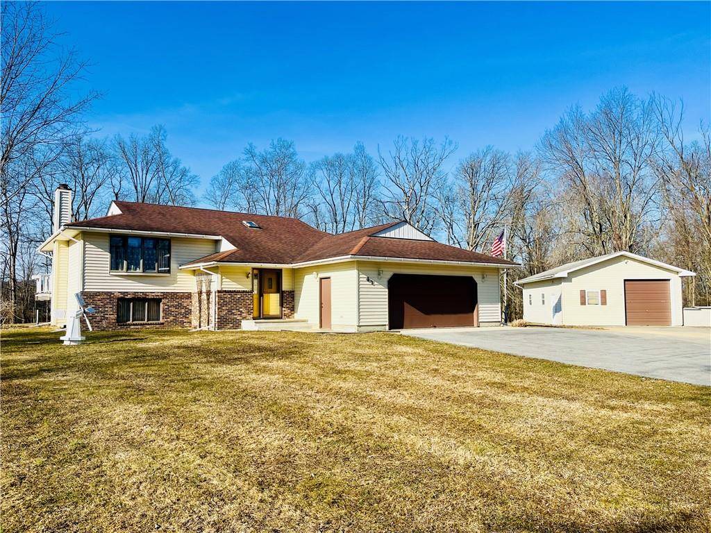 Pine Bush, NY 12566,47 Claire DR