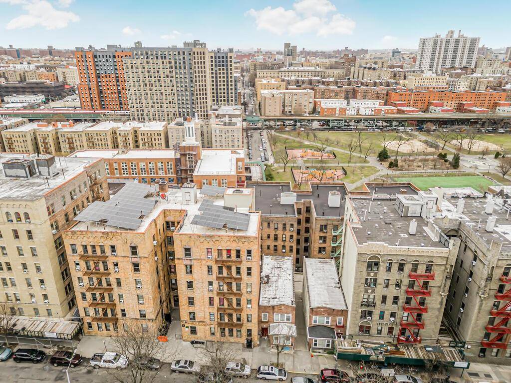 Bronx, NY 10452,1122 Anderson AVE