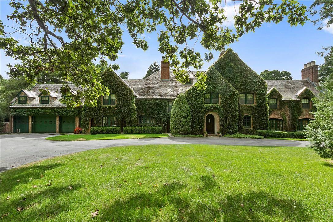 Armonk, NY 10504,4 Whippoorwill RD