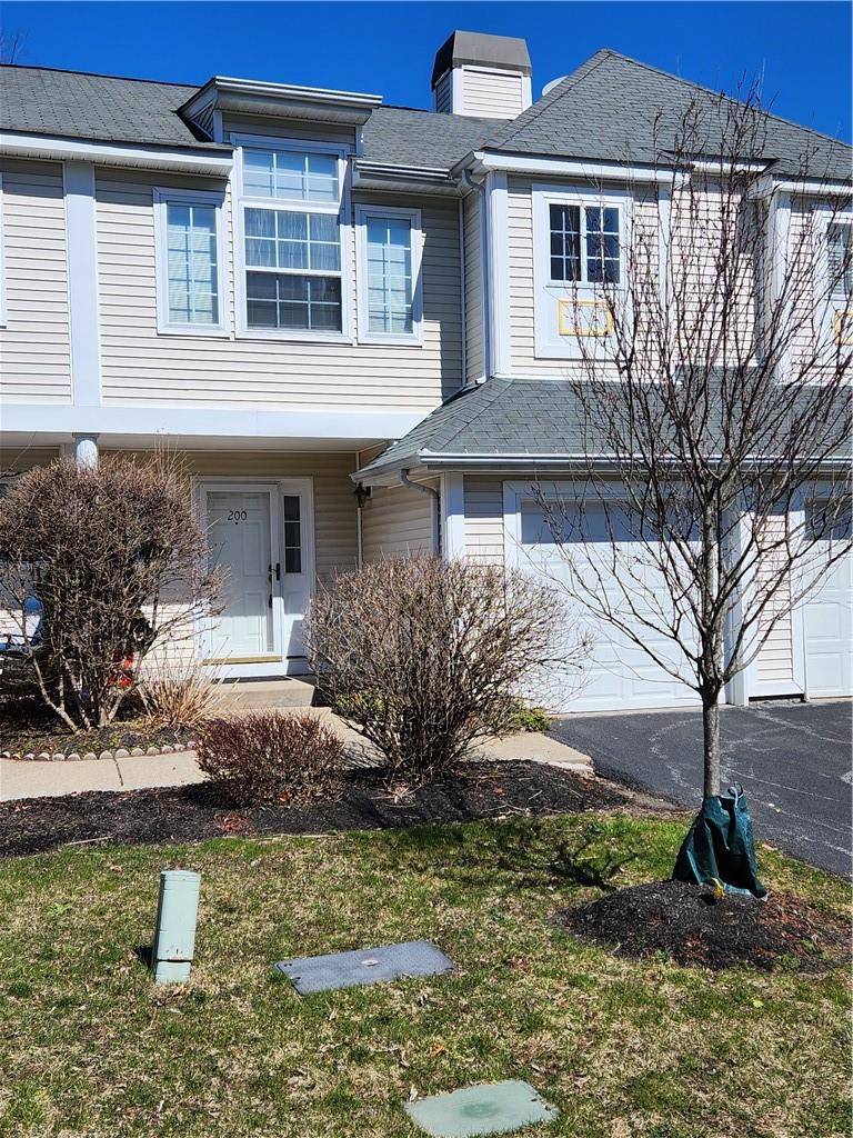 Newburgh, NY 12550,200 Sara LN #6C