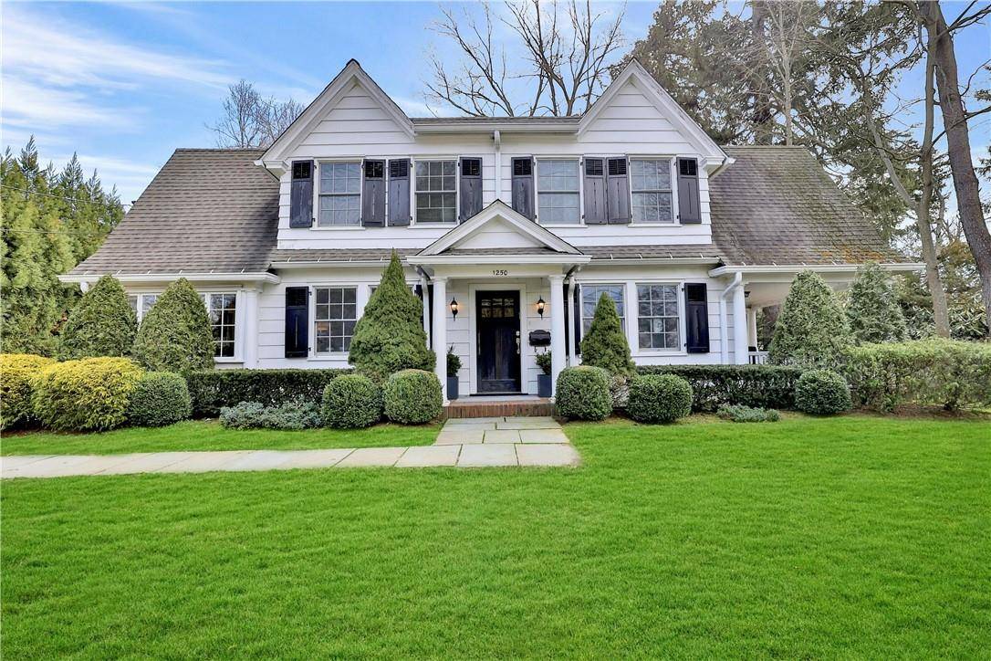 Scarsdale, NY 10583,1250 Post RD