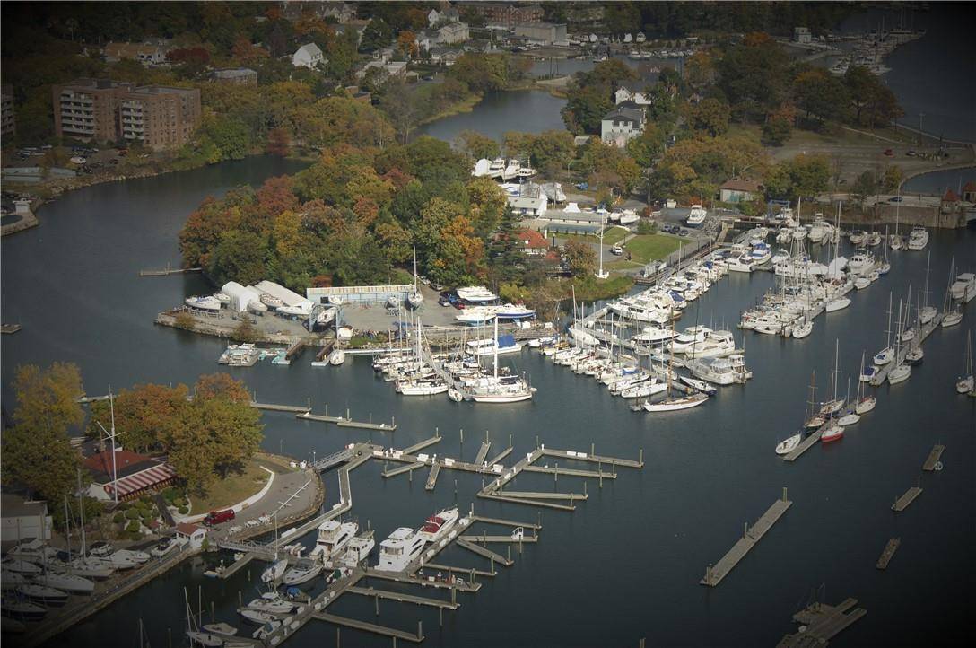 New Rochelle, NY 10805,101 Harbor LN