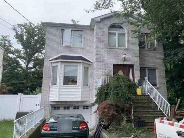 Staten Island, NY 10312,20 GABRIELE CT