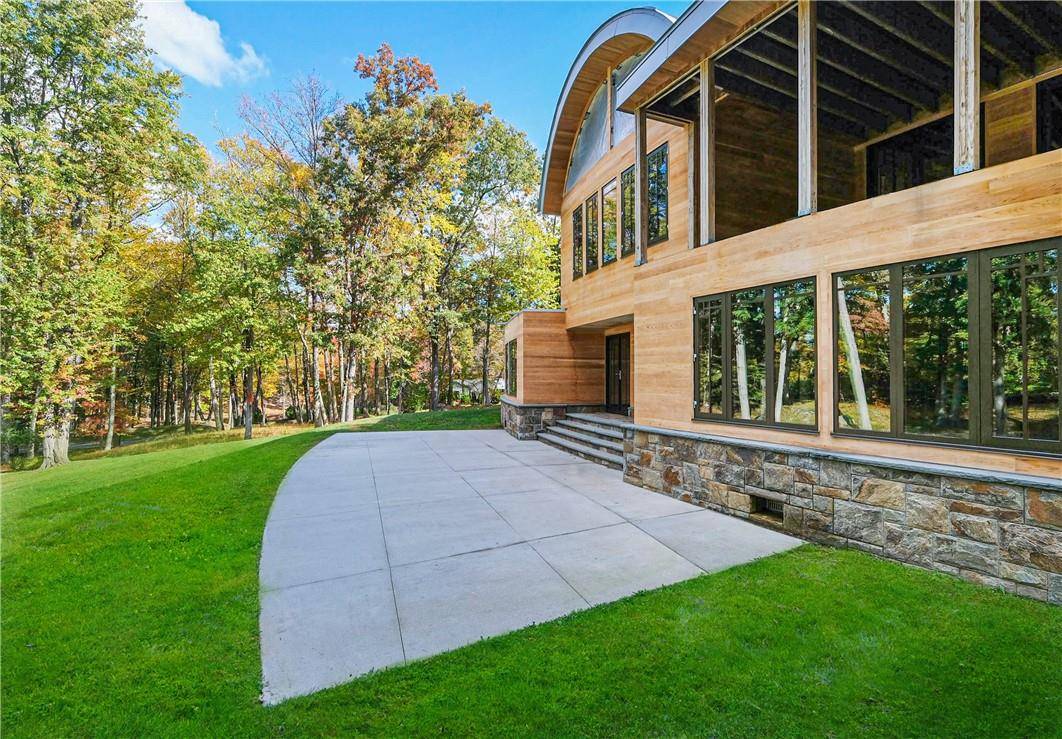 Pound Ridge, NY 10576,16 Col Sheldon LN