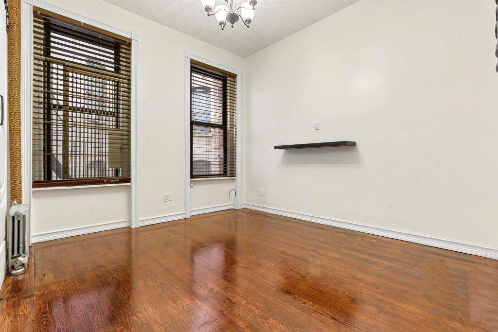 New York (manhattan), NY 10025,943 Amsterdam AVE #3R