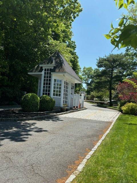 Hastings-on-hudson, NY 10706,100 Clarewood DR #1J