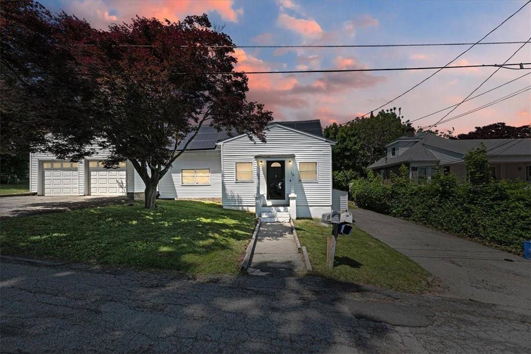 Carmel, NY 10512,18 Beverly RD