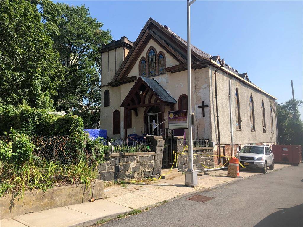 Yonkers, NY 10701,9 Ashburton PL