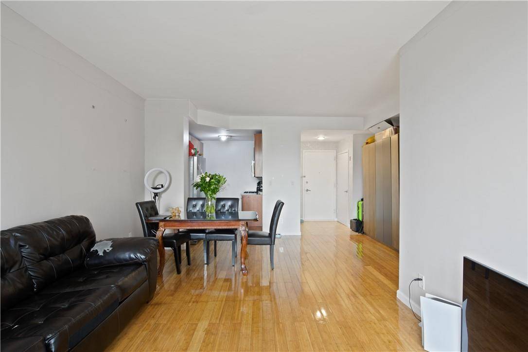 Brooklyn, NY 11235,2805 Ocean Pkwy #2B