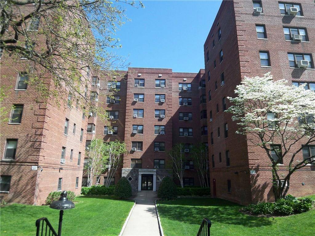 Mount Vernon, NY 10552,485 E Lincoln AVE #519