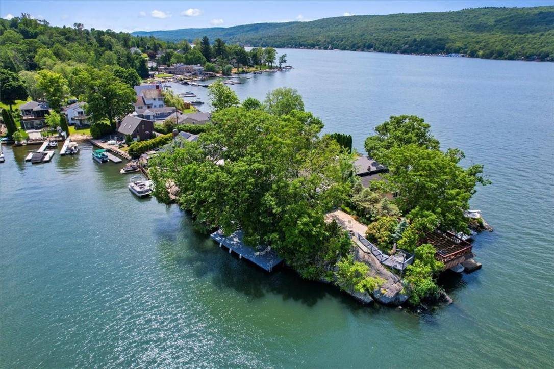 Greenwood Lake, NY 10990,44 W Cove RD