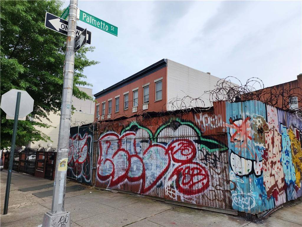 Brooklyn, NY 11221,510 Evergreen AVE