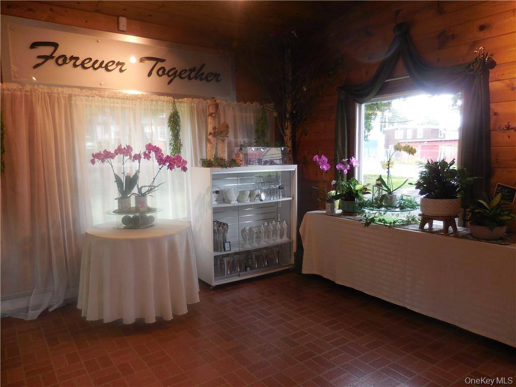 Newburgh, NY 12550,406 3rd ST