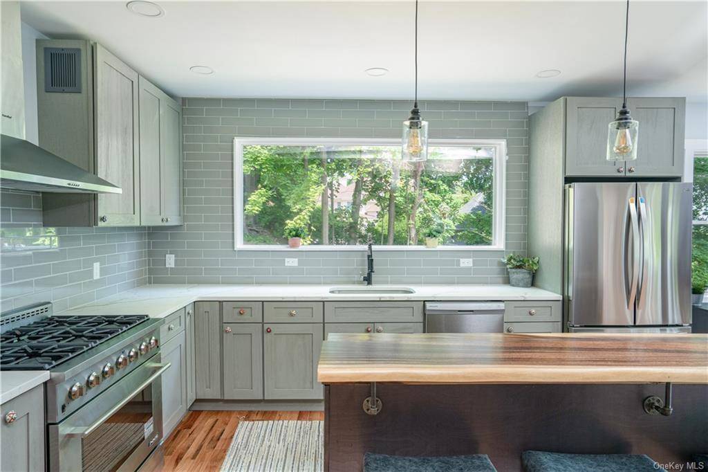 Nyack, NY 10960,1021 Route 9w
