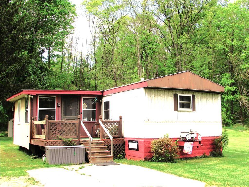 Dover Plains, NY 12522,34 Glen AVE