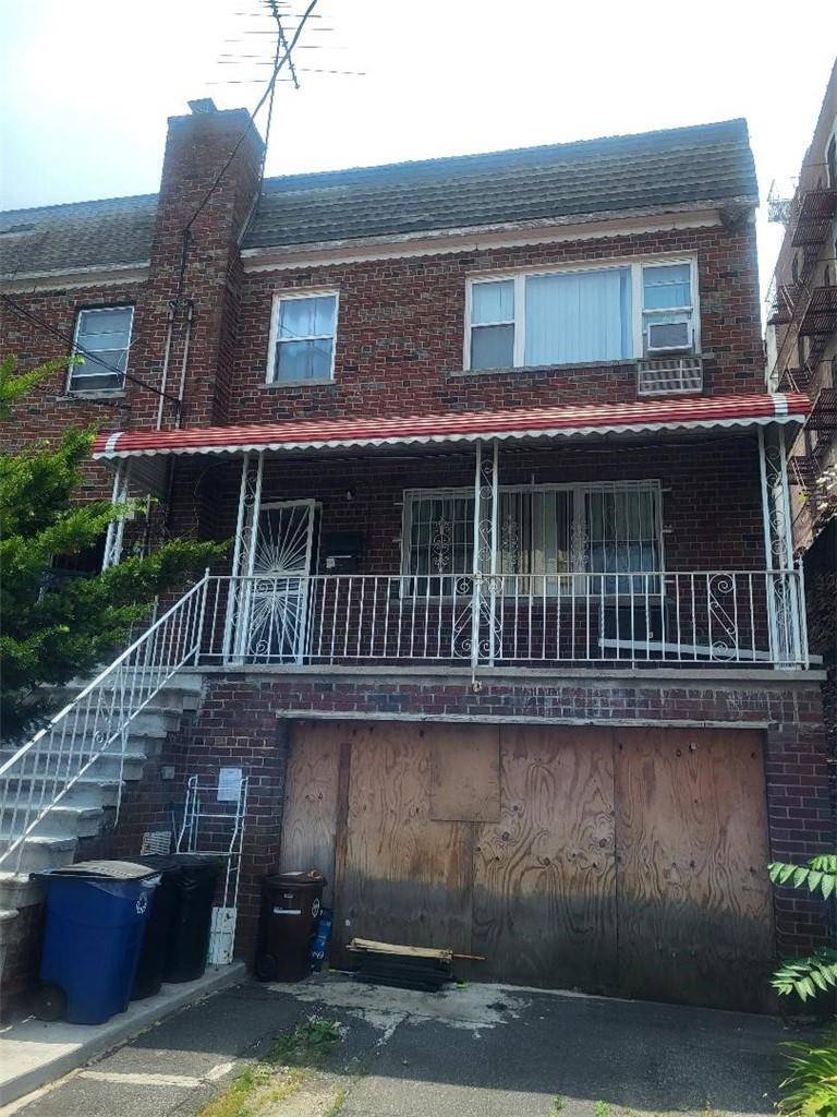 Bronx, NY 10466,740 Nereid AVE