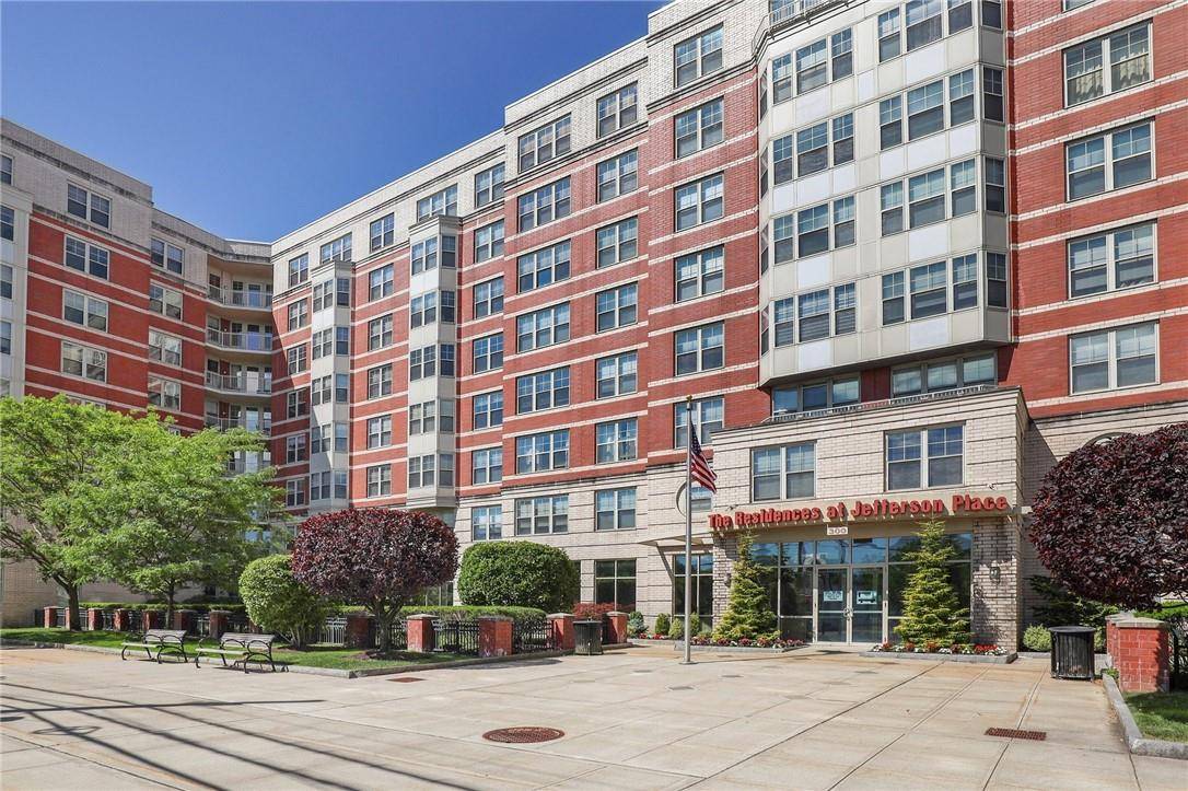 White Plains, NY 10605,300 Mamaroneck AVE #836