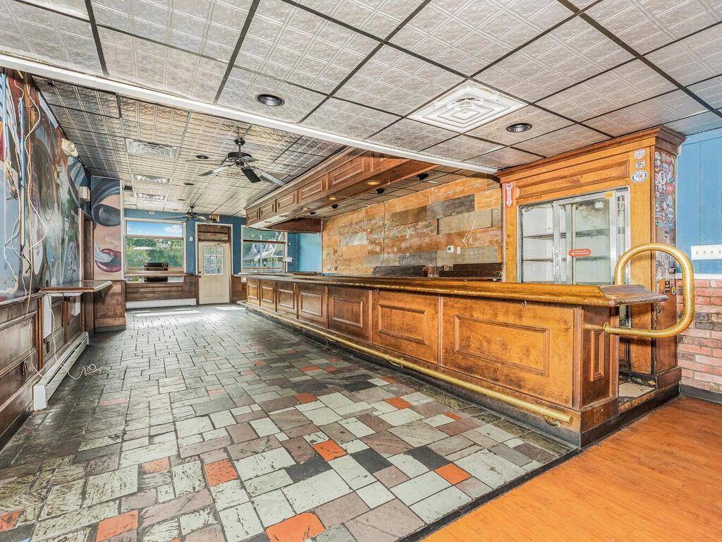 Wappingers Falls, NY 12590,2557 South AVE