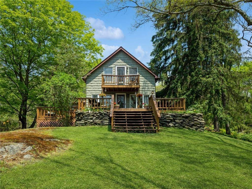 Rhinebeck, NY 12572,107 Kansas RD
