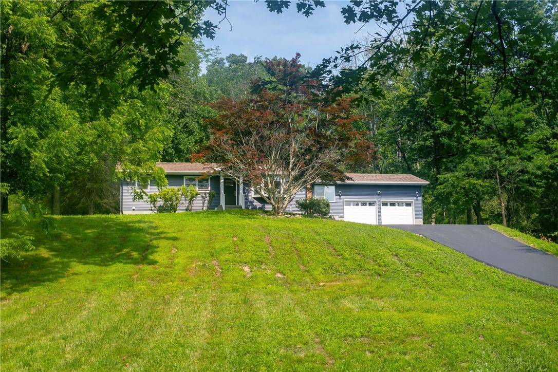 Chester, NY 10918,220 Glenmere RD