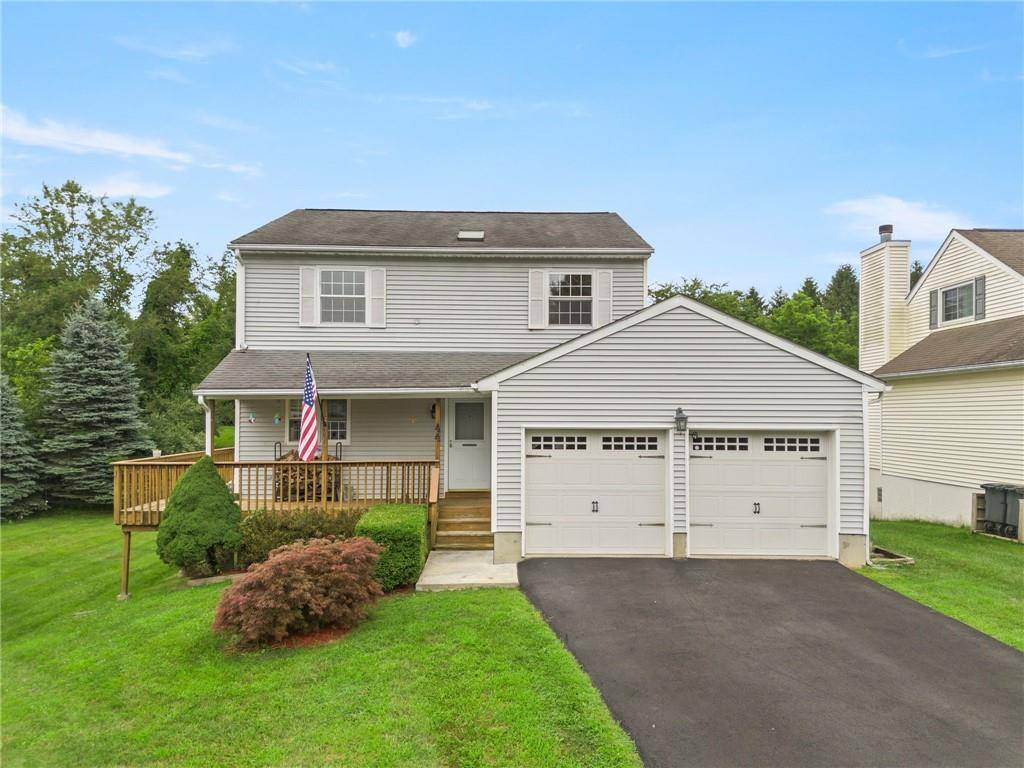 Patterson, NY 12563,44 Meadowbrook CT