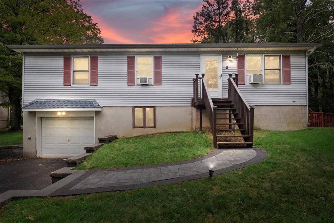 Walden, NY 12586,8 Princeton DR