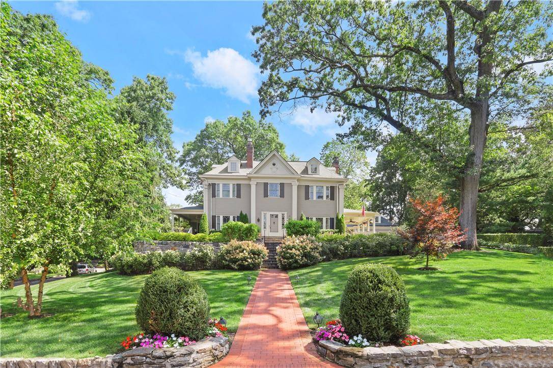 Bronxville, NY 10708,17 Gladwin PL