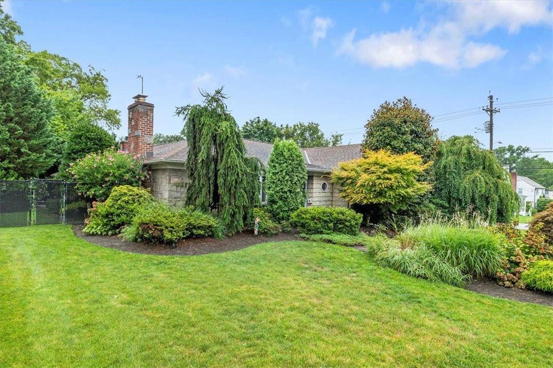 New Rochelle, NY 10804,100 Seacord RD