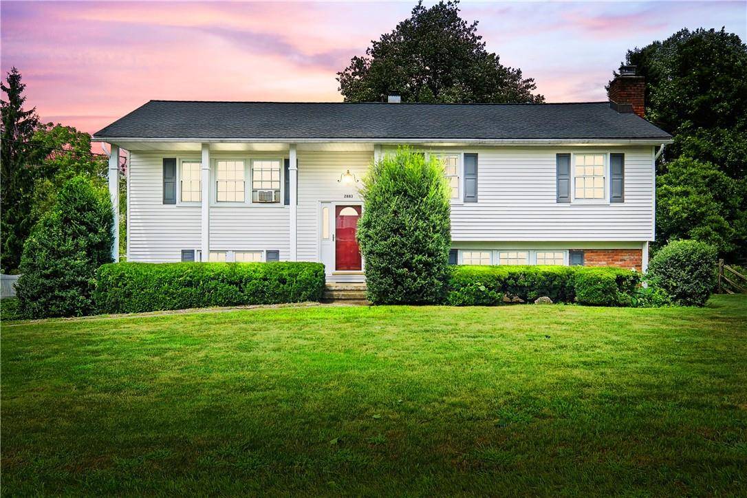 Yorktown Heights, NY 10598,2883 Saddle Ridge DR