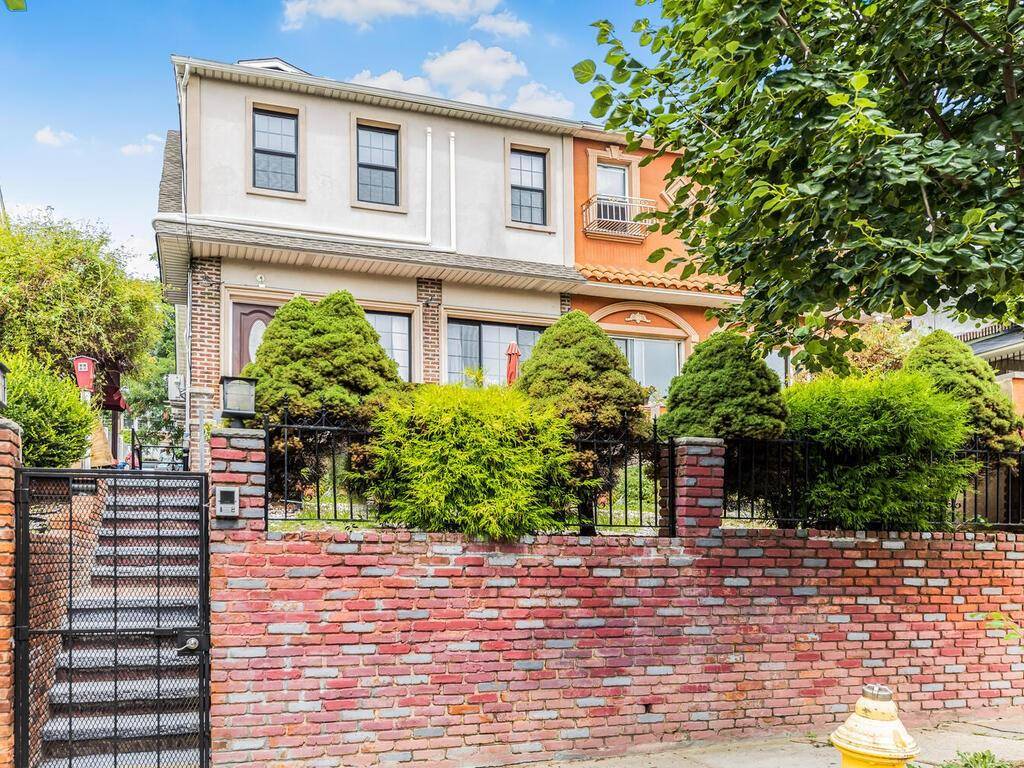 Bronx, NY 10453,199 W 179th ST