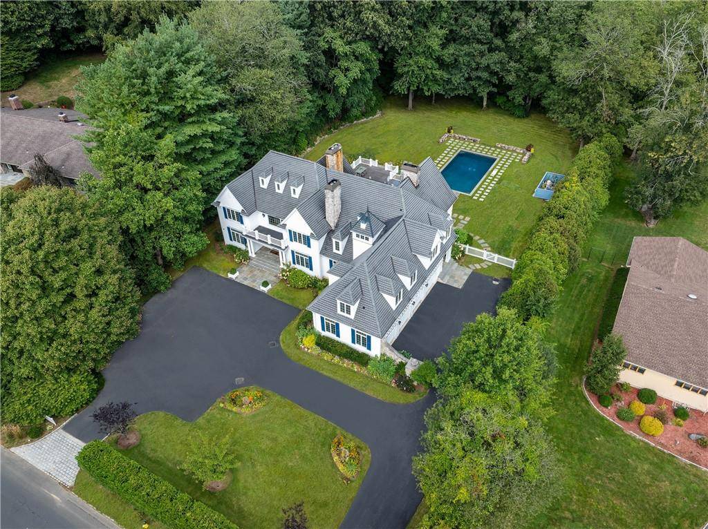 Purchase, NY 10577,28 Brae Burn DR