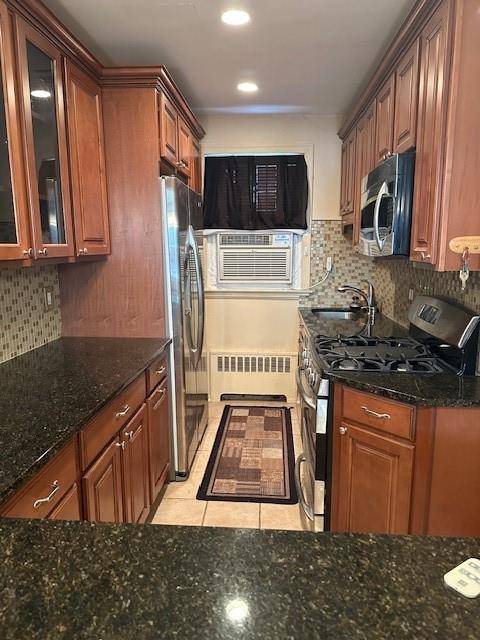 Yonkers, NY 10710,2 Arlington ST #1c