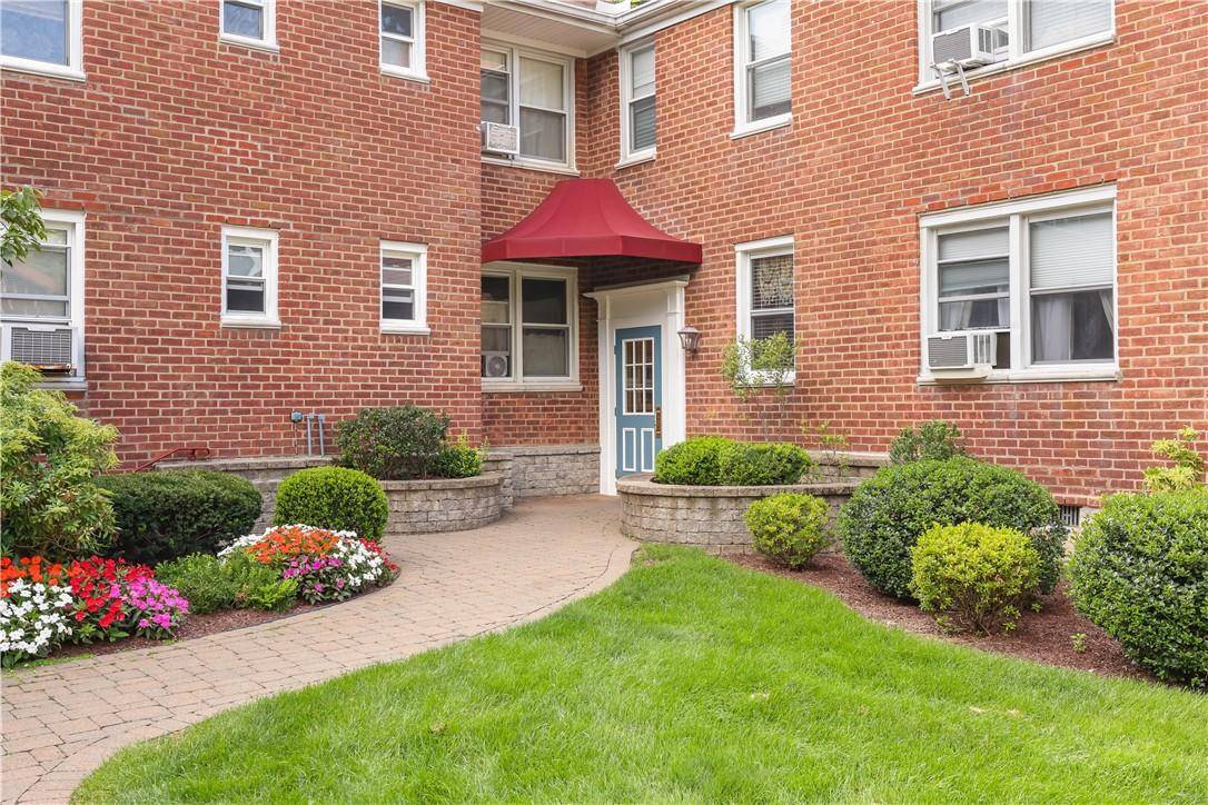 White Plains, NY 10605,1 Bryant CRES #2N