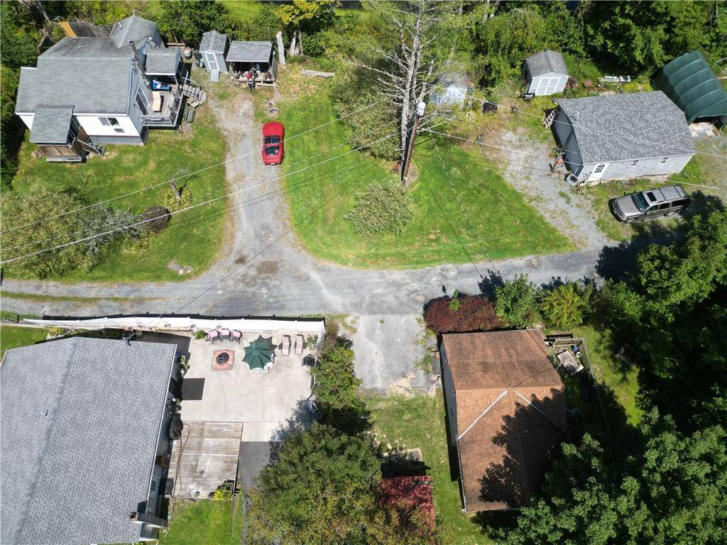 Ellenville, NY 12428,8 Margaret LN